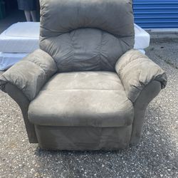 Recliner Chair