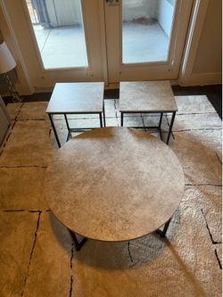Coffee/side tables set