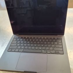 Apple 2024 MacBook Pro 14-inch M4 Chip 16gb RAM 512GB SSD