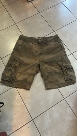 Y2K camo jorts