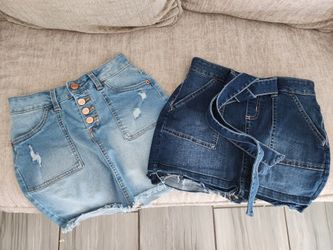 Girls size 12 Jean skorts