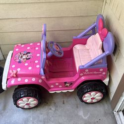 Minnie Mouse Car