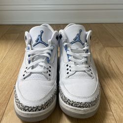 Air Jordan UNC 3 Retro (size 10)