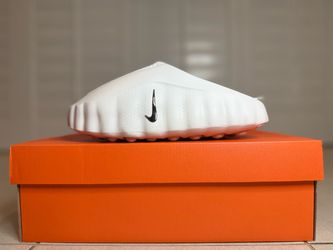 Authentic Brand New Nike Mind Slide 001 Summit White