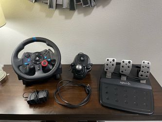 Logitech G29 Racing Wheel + Shifter & Pedals