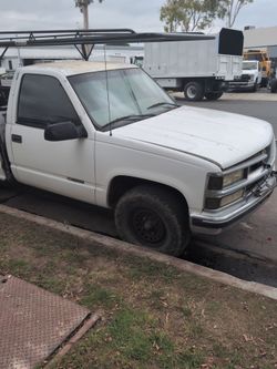 2000 Chevy 3500 Cab & Chassis