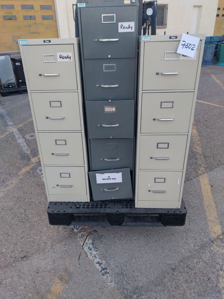File Cabinet No Key 🗝️🔐$40 Each 