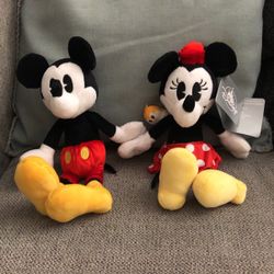 New Disney Mickey And Minnie Plush