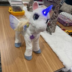 Like New! FurReal Friends StarLily My Magical Unicorn