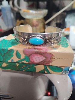 Bracelet childs sterling & turquoise