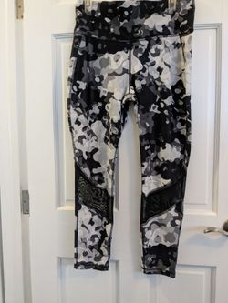 Black, gray and White Camo Athletic Leggings