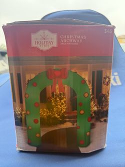 Christmas Blowup Arch
