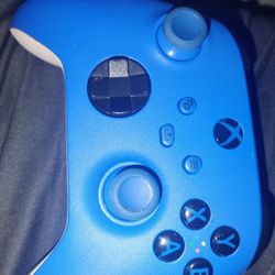 Xbox One X Controller And Headphones