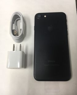 iPhone 7 32GB Unlocked-Black