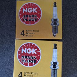 NGK (5722) BR9ES Standard Spark Plug
