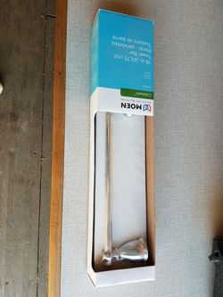 Moen chrome 18" towel bar