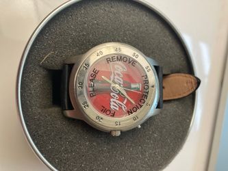 NEW COCA COLA WATCH COLLECTIBLE