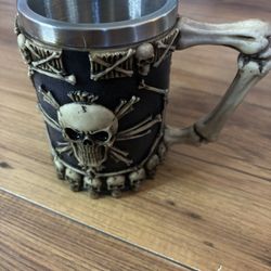 Large Skeletal Cross Bones Skull Beer Stein Tankard Coffee Cup Mug 