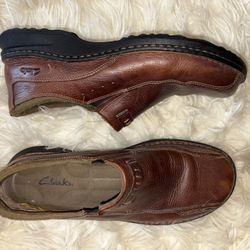 Men’s Shoes Clark’s Size 10