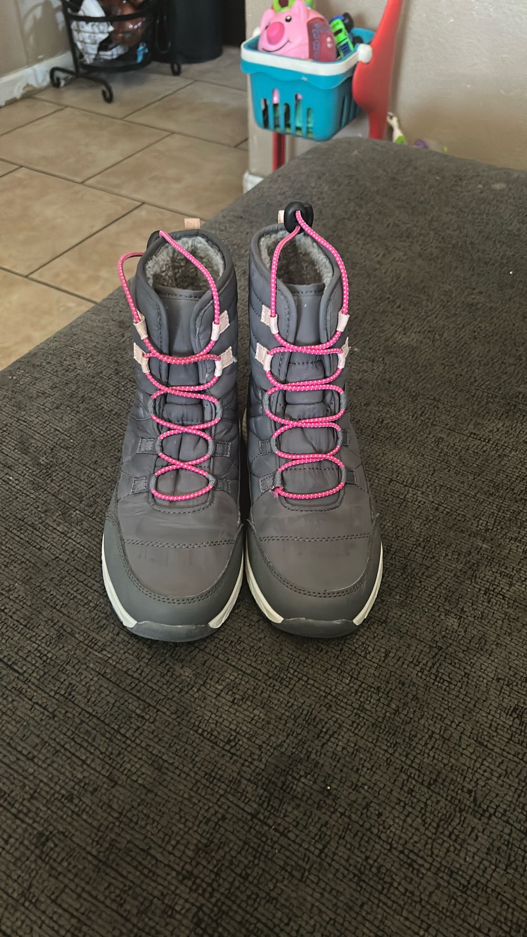 Girl Snow Boots Size 3