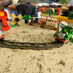Lego Duplo  Thomas &Friends-Henry  Train Set