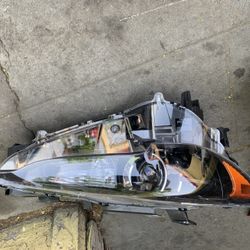 Mazda Cx5 Passenger Side HeadLight
