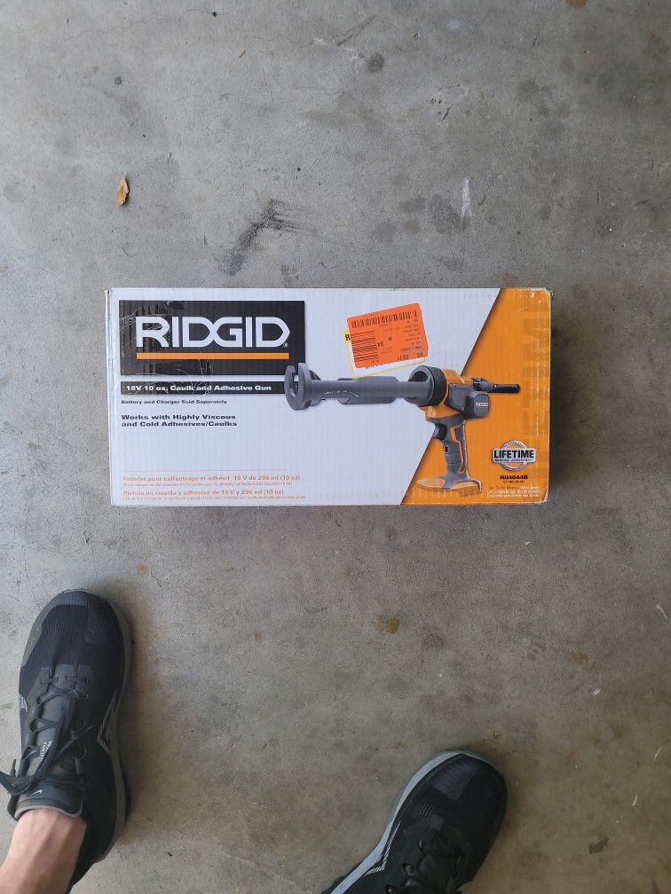 Rigid Caulk Gun