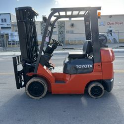 Forklift Toyota 