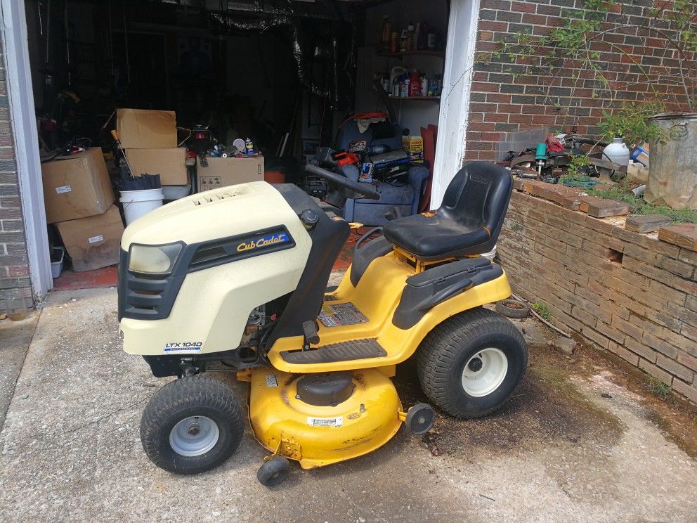 Cub Cadet LTX 1040 for Sale in Birmingham, AL OfferUp