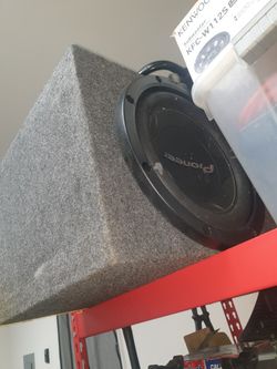 2 12" Pioneer Speakers 