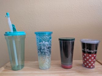 Tumblers – Great Condition.