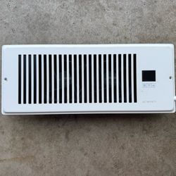 AC register Booster Fan, Like New! 