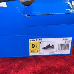 Adidas Size Nine