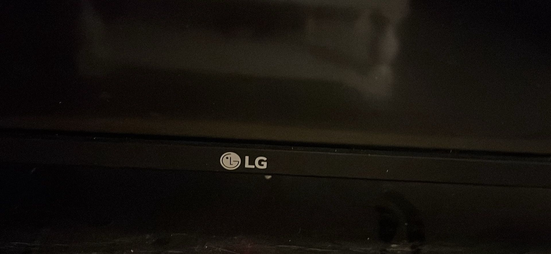 LG 50 inch smart TV