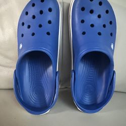 Crocs Unisex Blue Clogs, Mules, Sandals Size 11
