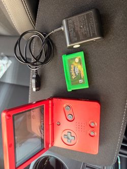 Gameboy sp.   Pokemon leaf green  Charger