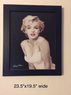 Marilyn Monroe framed large picture