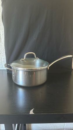 Stainless steel 3 quart good heavy duty quality  cooking pan with lid  porch pickup