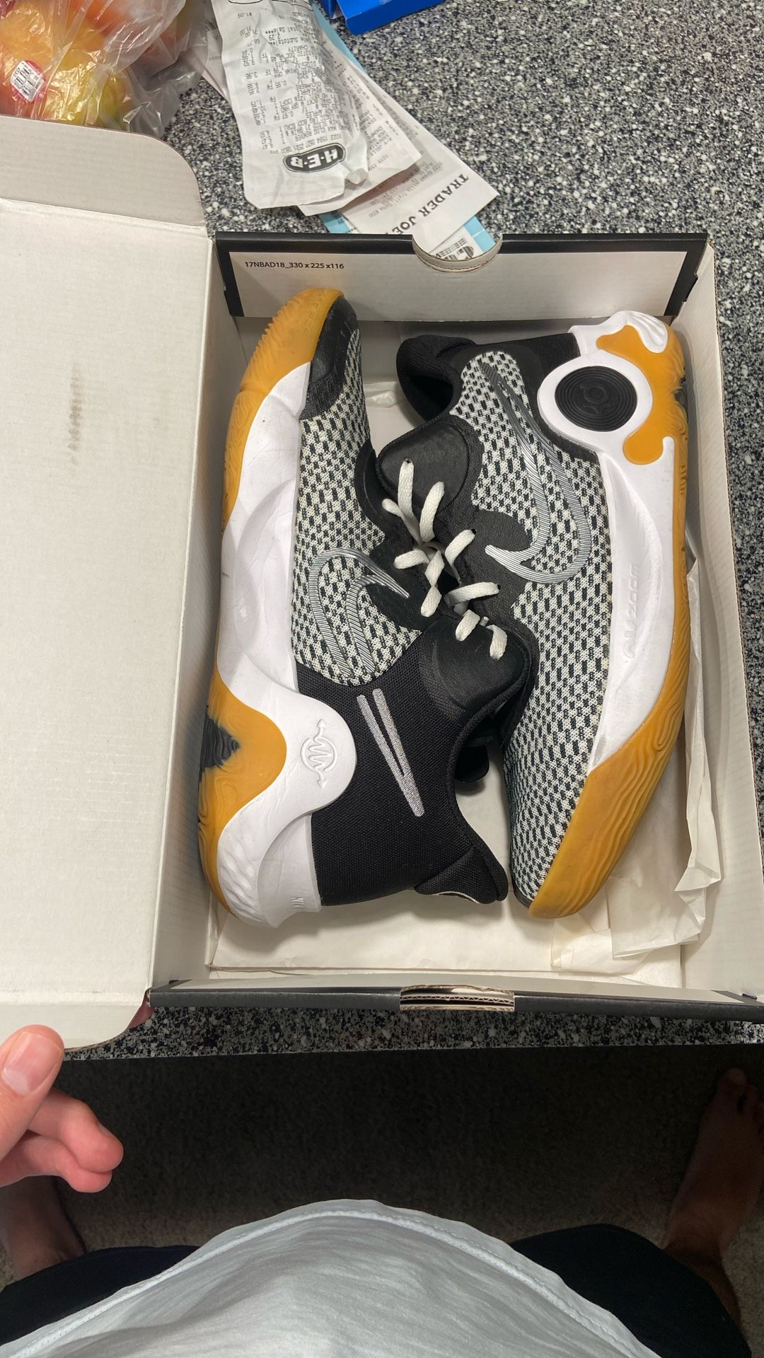 Nike KD Trey 5 IX Black Metallic Cool Grey CW3400-006 Size 10 – Great Condition