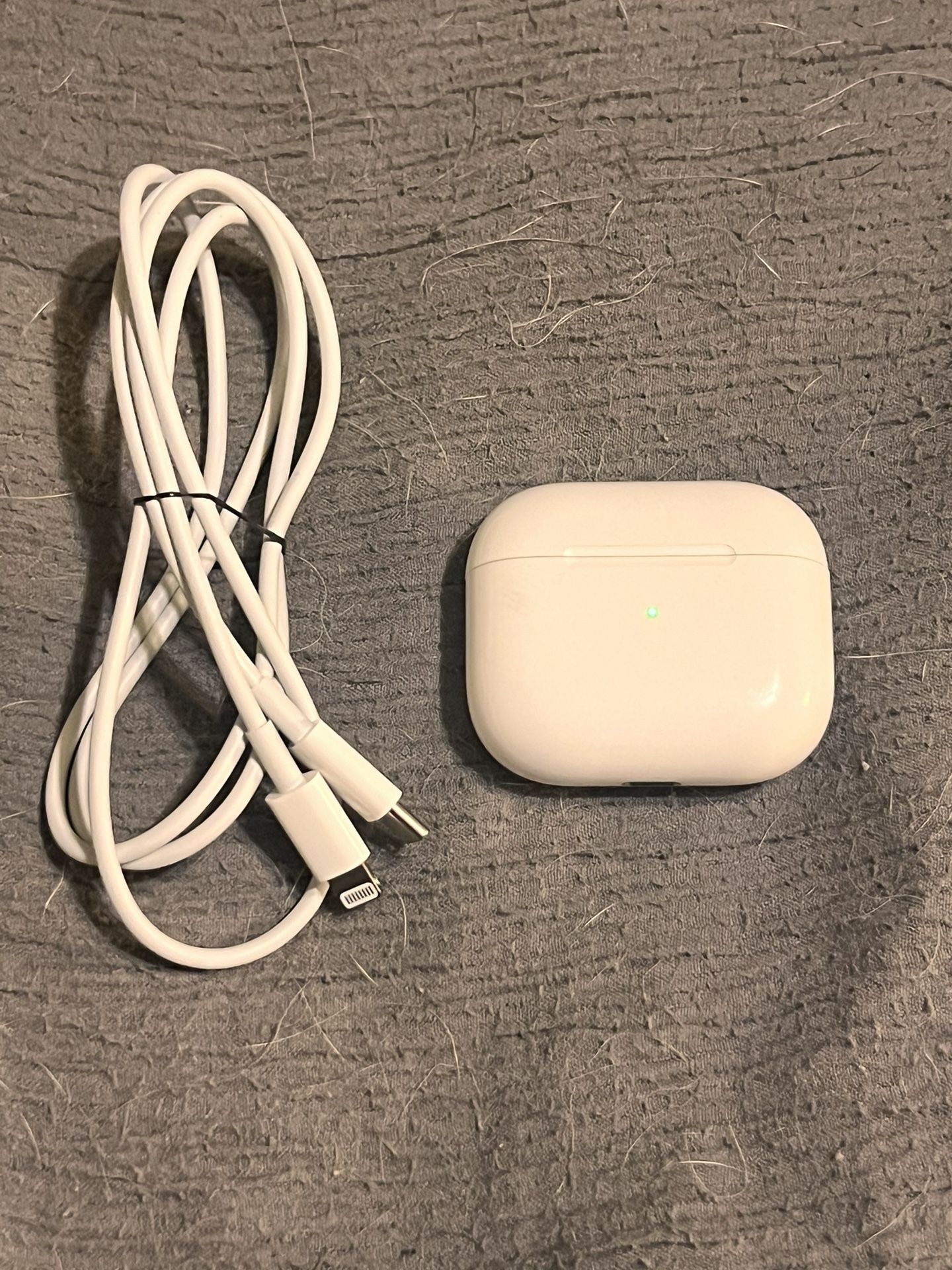 Apple AirPod Gen3 Bluetooth Headphones