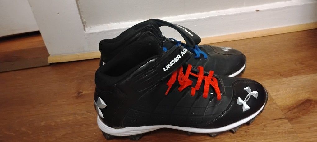 Under Armor Cleats 