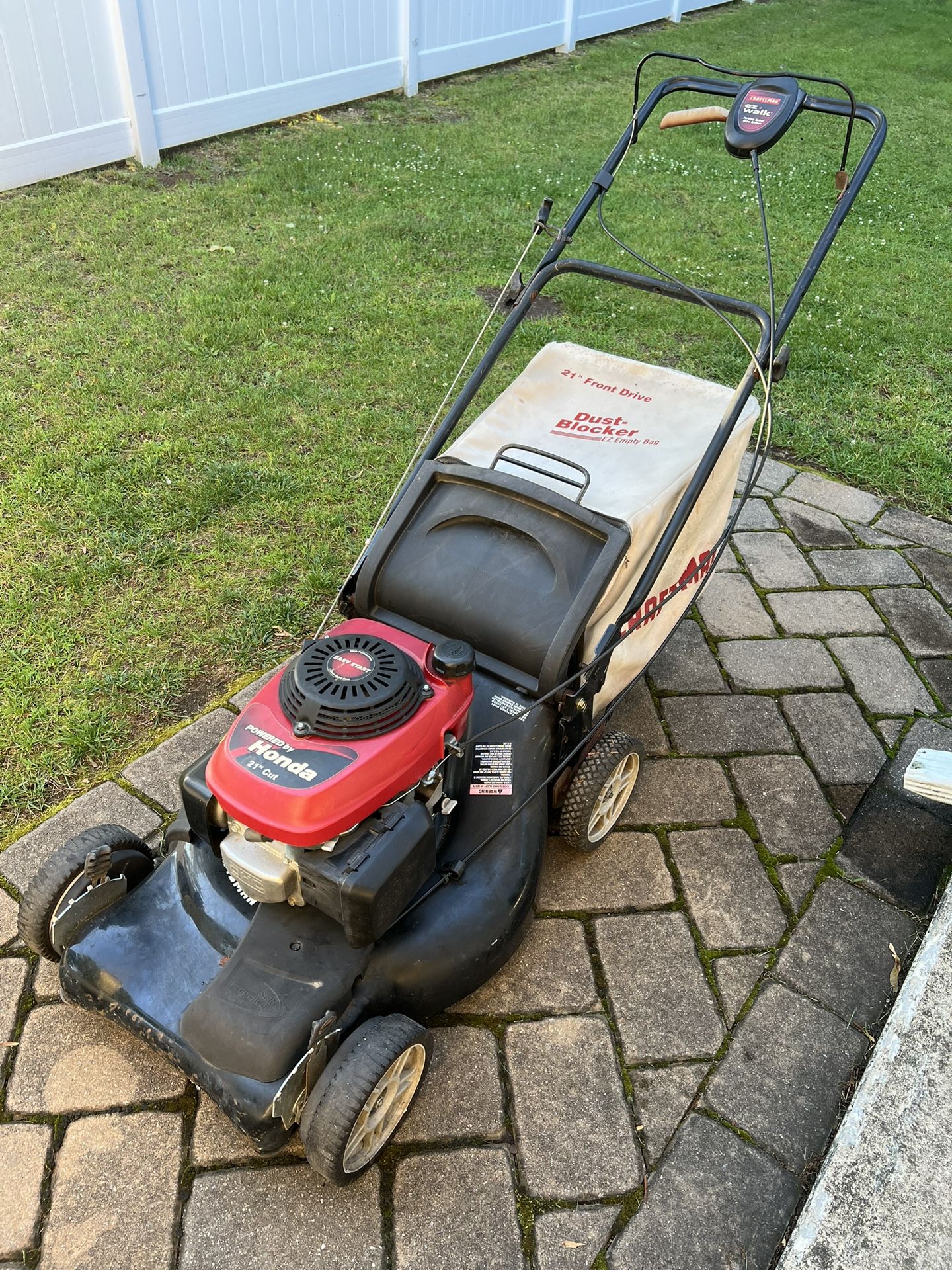 Lawnmower With Honda Power