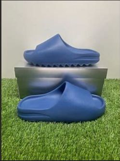 Yeezy Ys 01 Slides