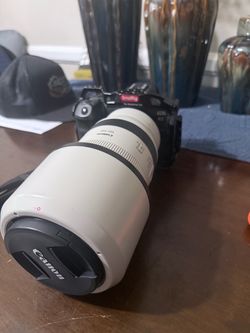 Canon eos R5 ( Body Only)