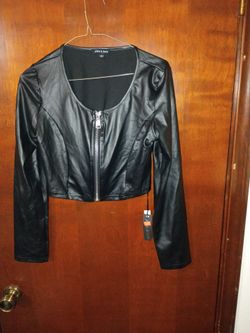ELLIE & KATE LOW CUT JACKET VERY NICE
