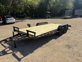 Light Duty Tandem Axle 83x18 Car Hauler Trailer With Stored Ramps 