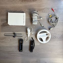 Nintendo Wii Console Bundle with Accessories