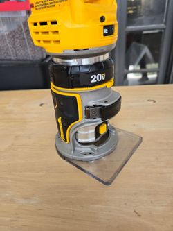 Dewalt palm router