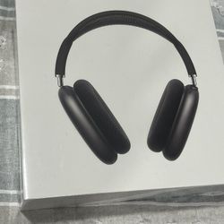 AirPod maxs