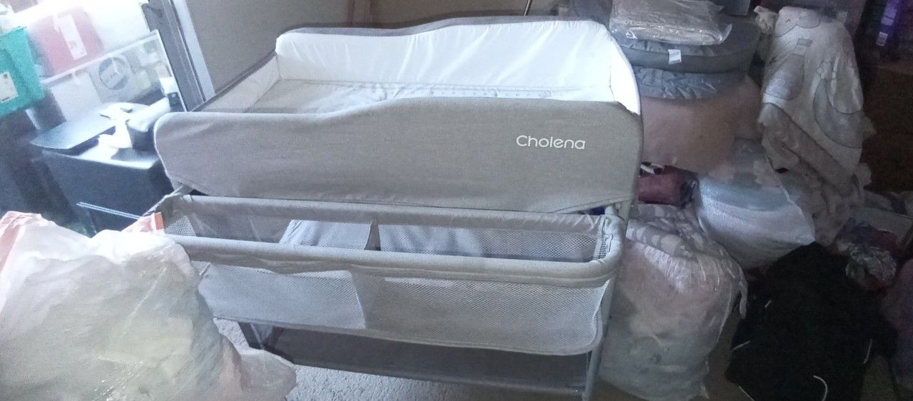 Baby changing table